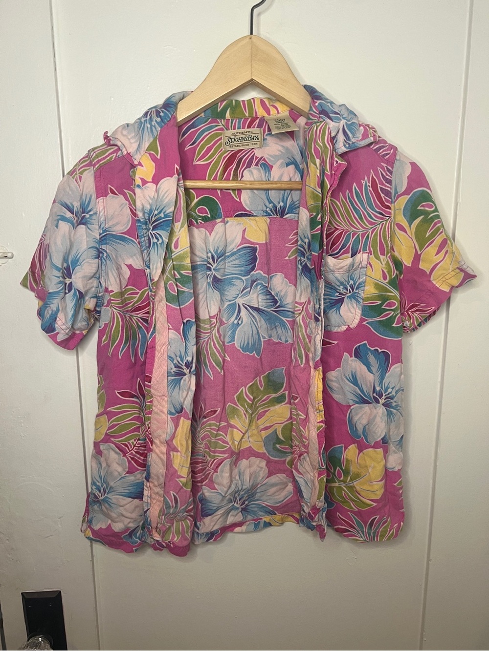 St. John's Bay Pink Floral Hawaiian Button-Up Shirt